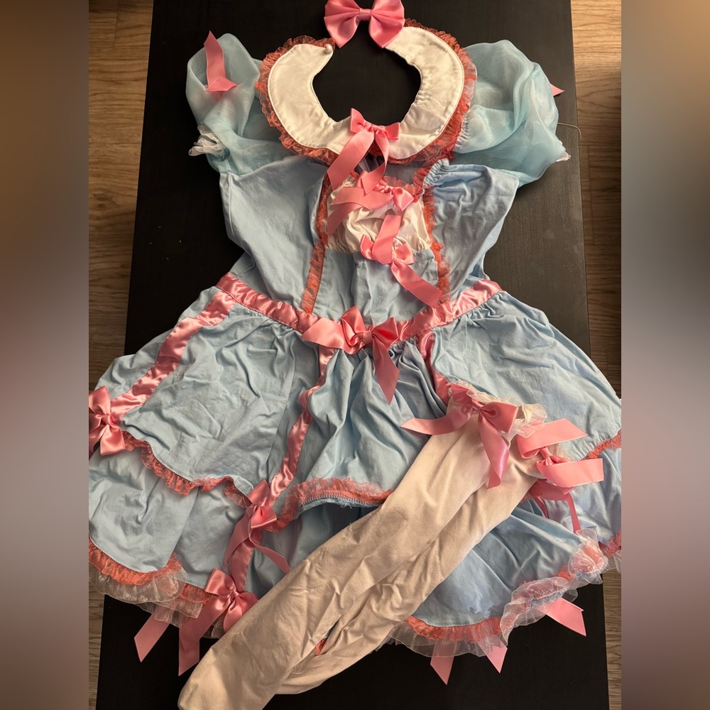 Dollskill DOLL BEHAVIOR COSTUME SET